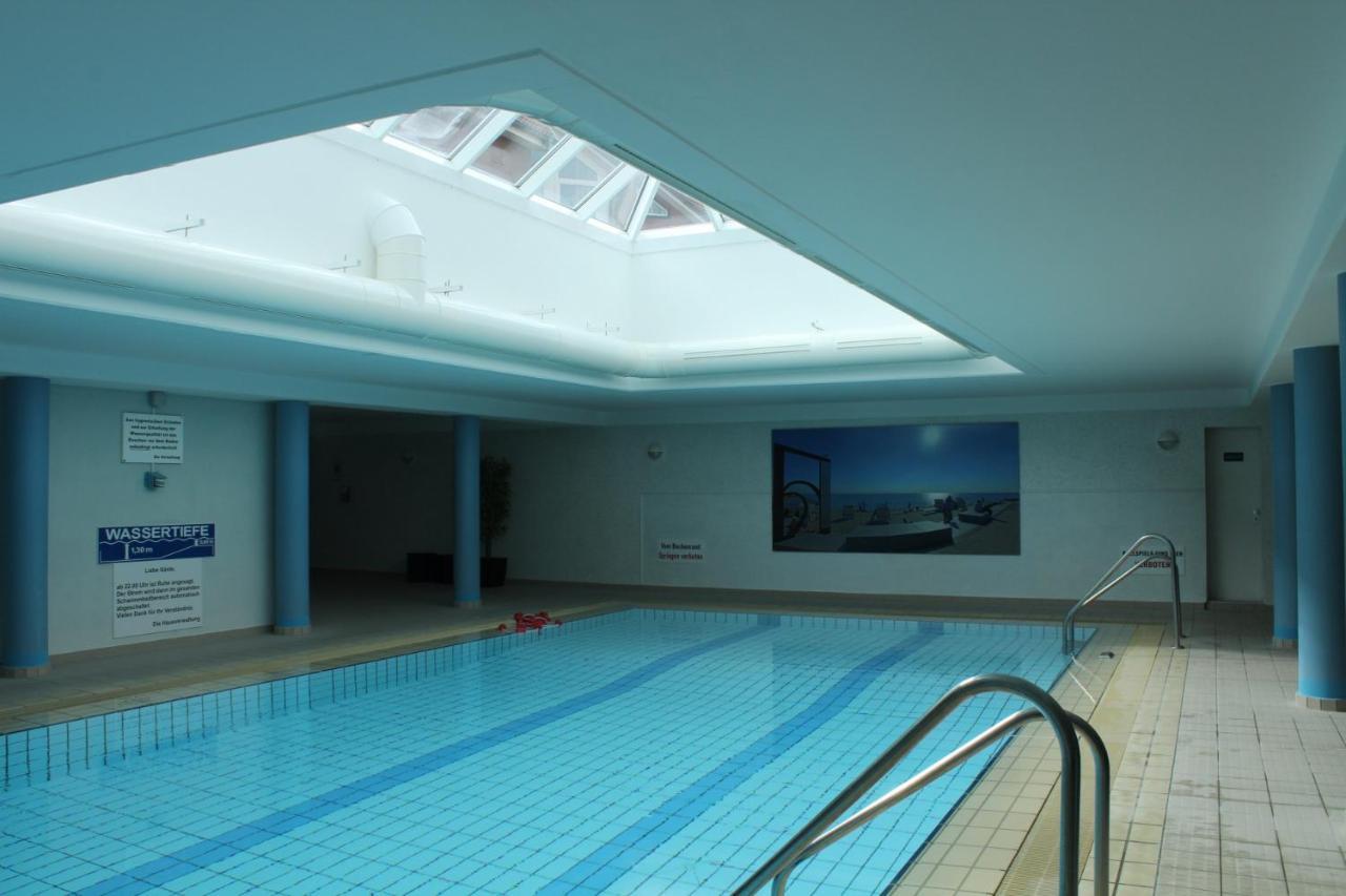 Residenz Rosengrund Mit Schwimmbad Und Sauna Büsum Dış mekan fotoğraf